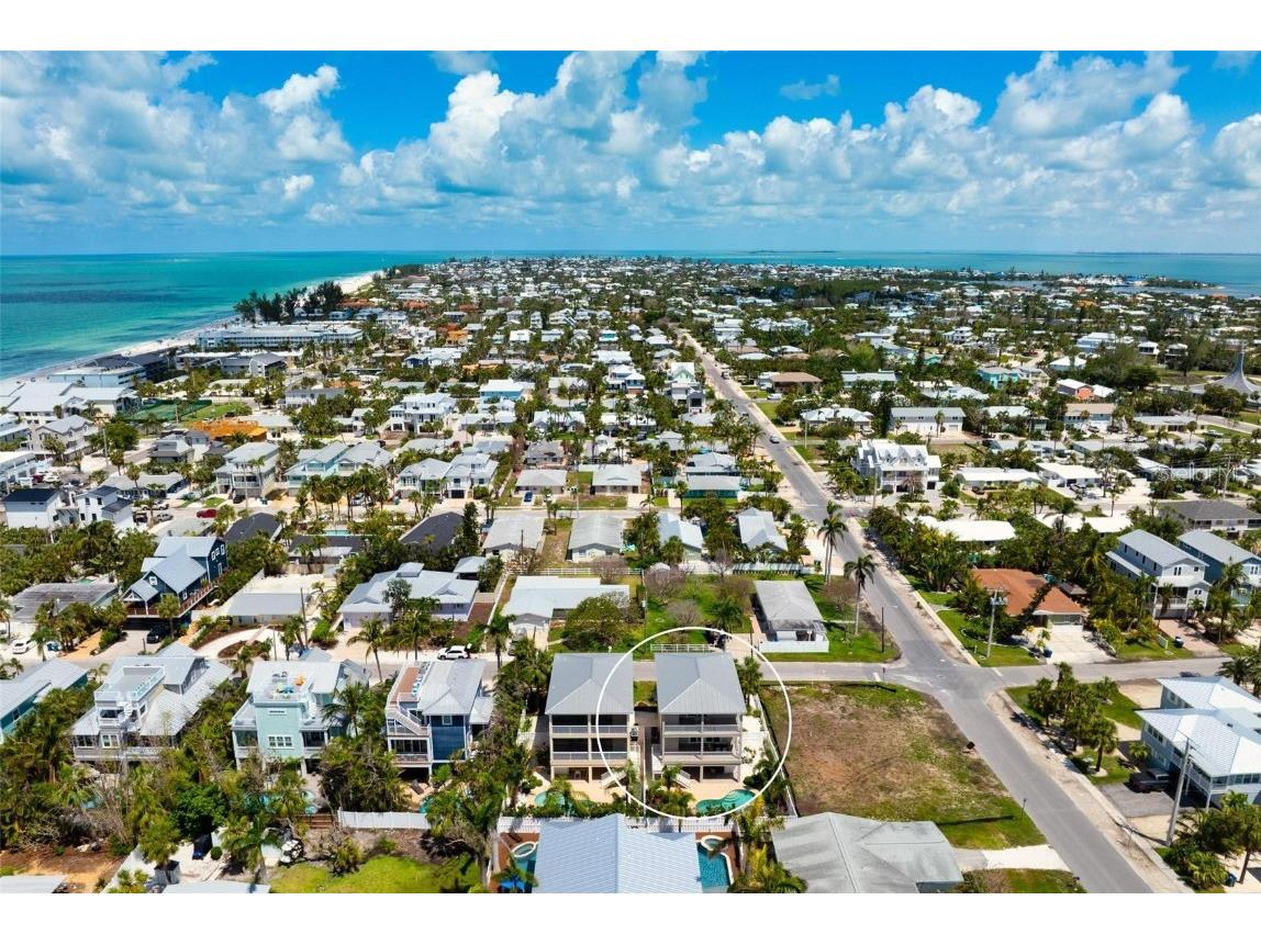 215 65th Street Holmes Beach FL 34217 A4652336 image61