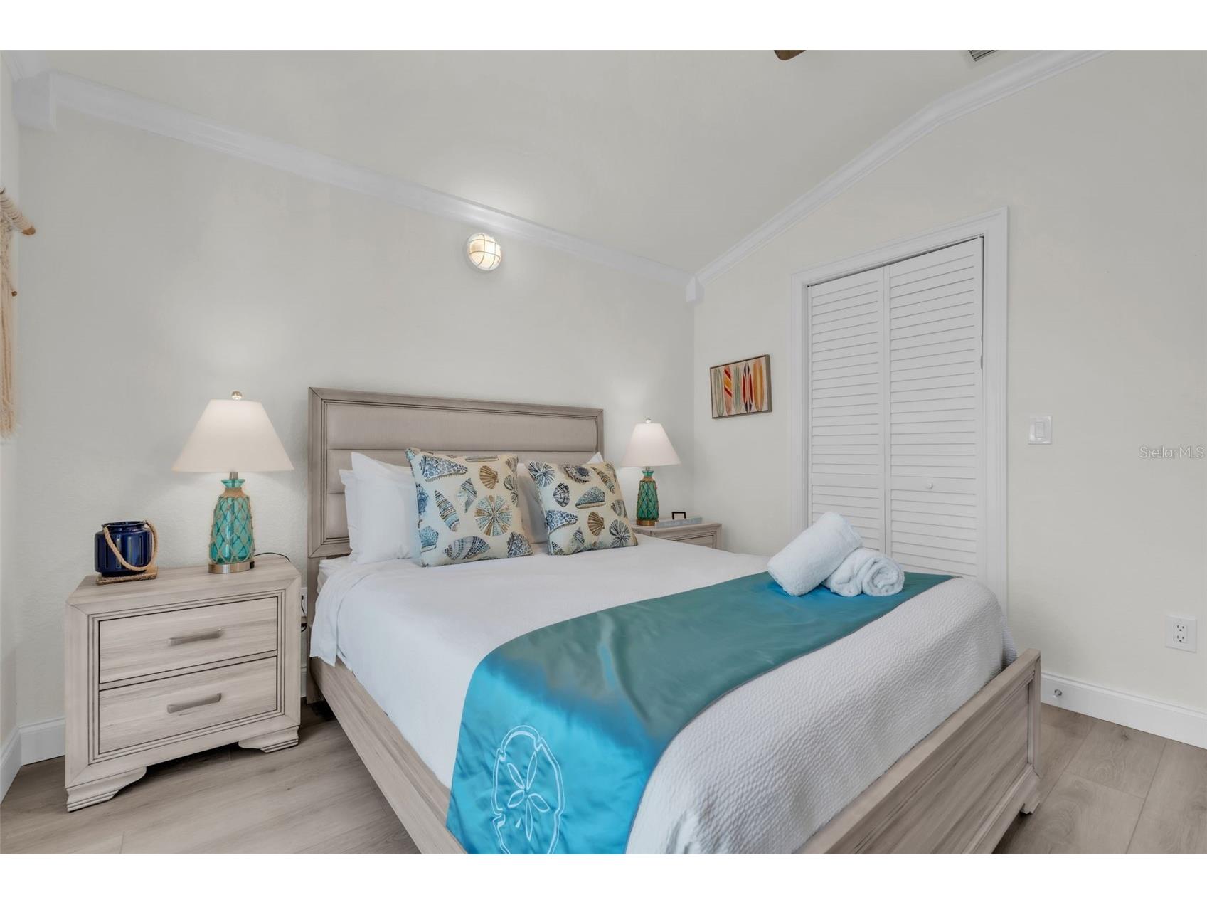 215 67th Street #6 Holmes Beach FL 34217 A4688457 image30