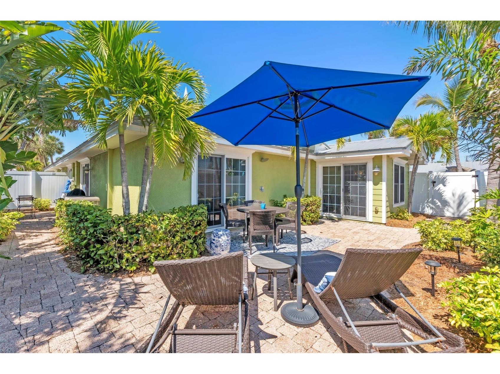 215 67th Street #6 Holmes Beach FL 34217 A4688457 image43
