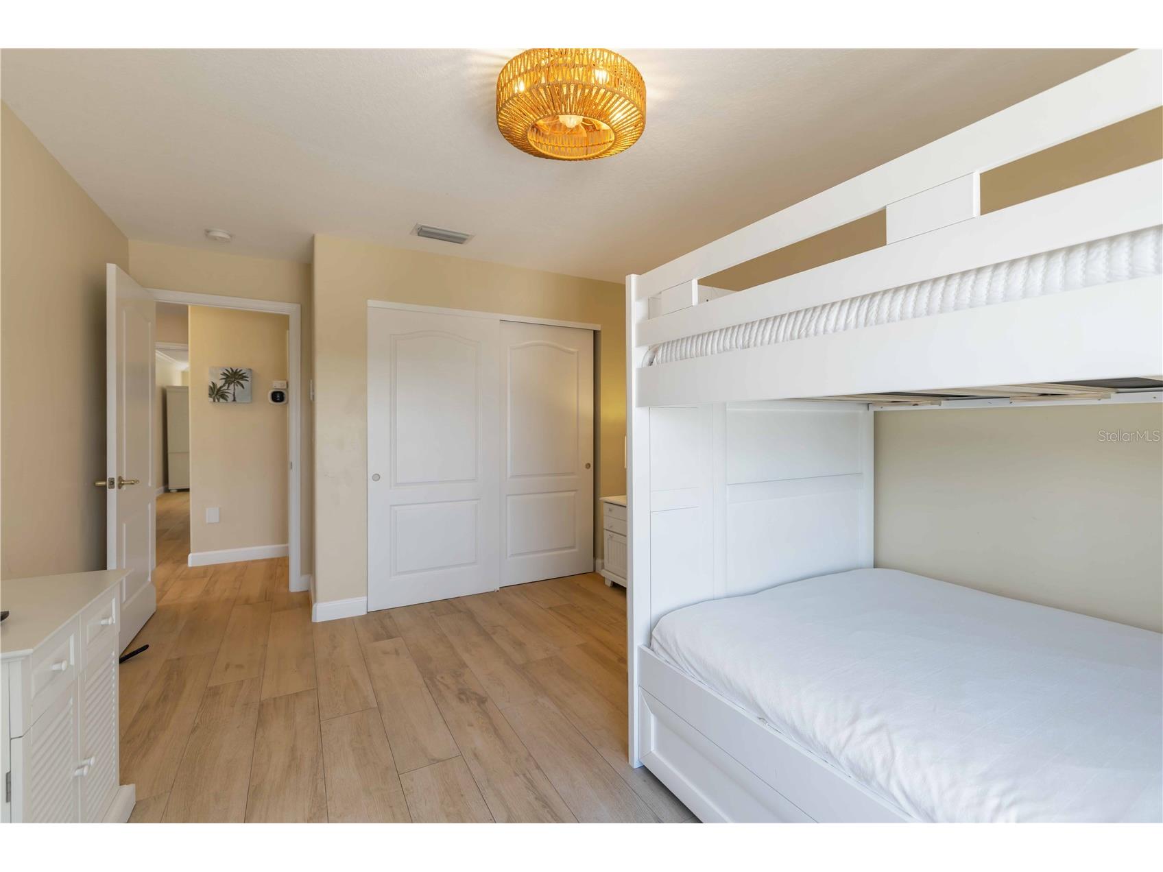 215 81st Street Holmes Beach FL 34217 A4690200 image34