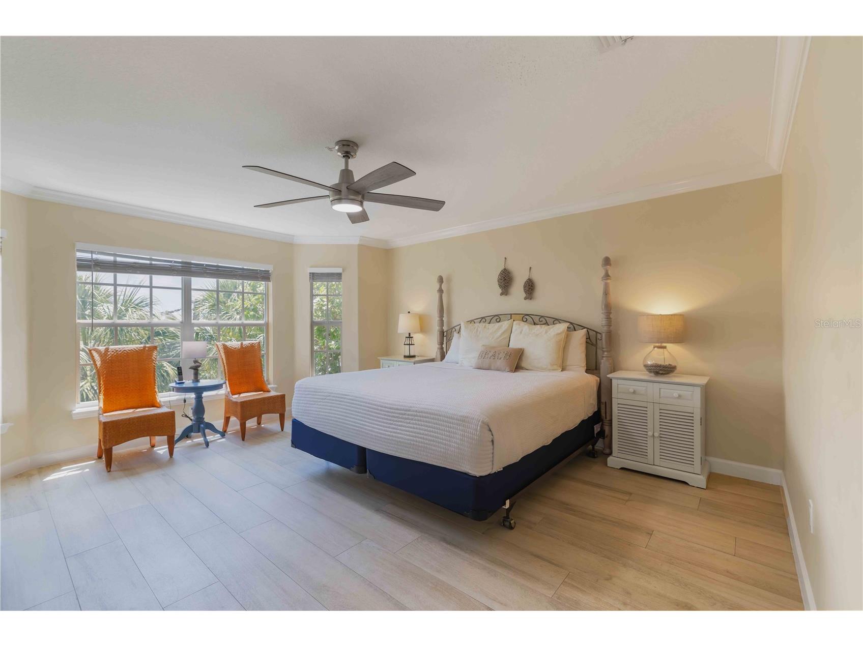 215 81st Street Holmes Beach FL 34217 A4690200 image38