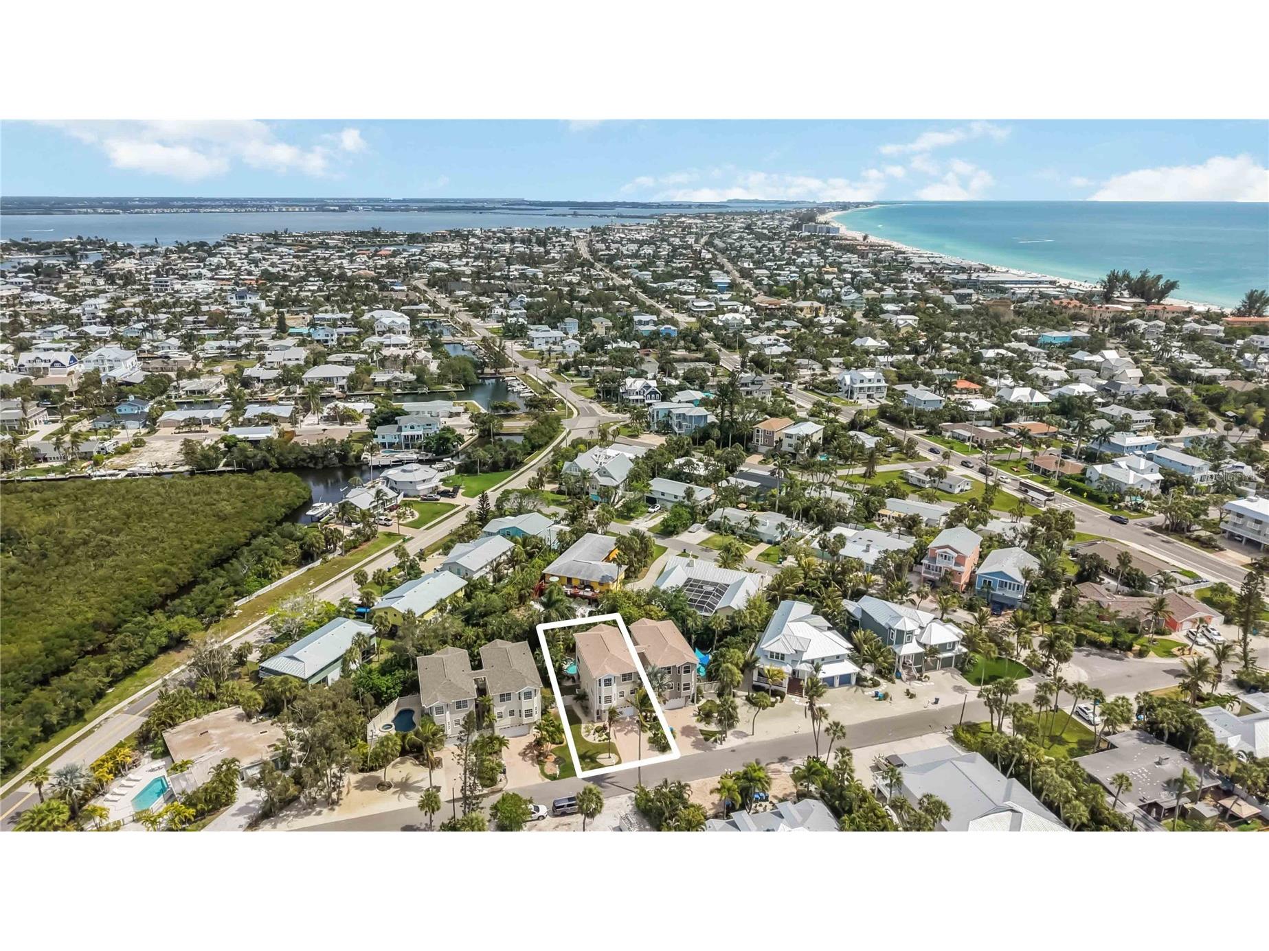 215 81st Street Holmes Beach FL 34217 A4690200 image5