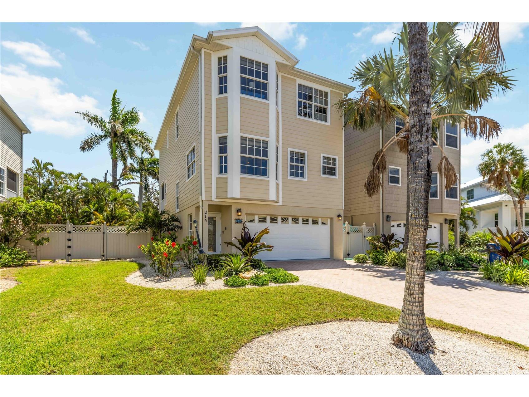 215 81st Street Holmes Beach FL 34217 A4690200 image7