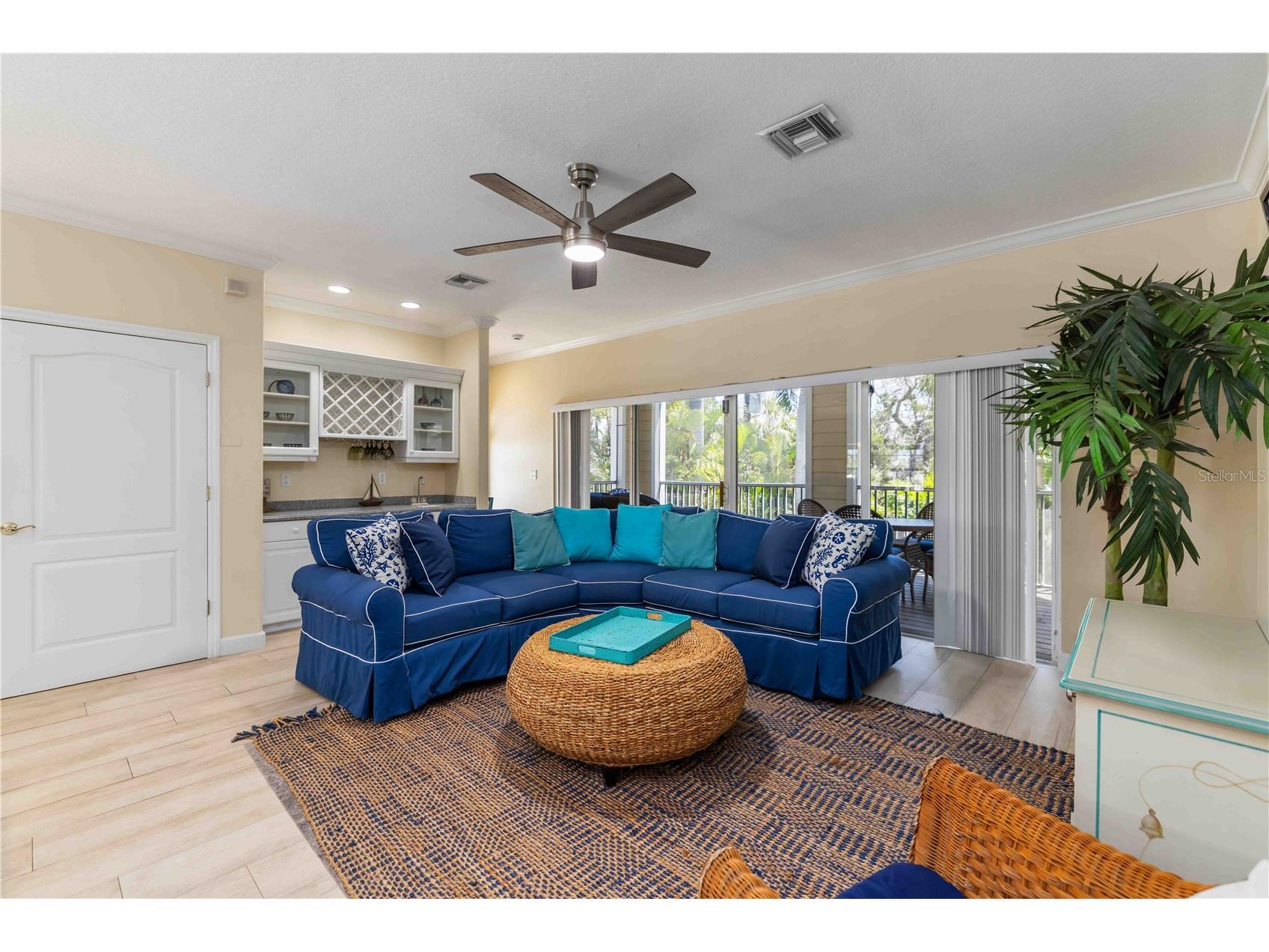 215 81st Street Holmes Beach FL 34217 A4690200 image9