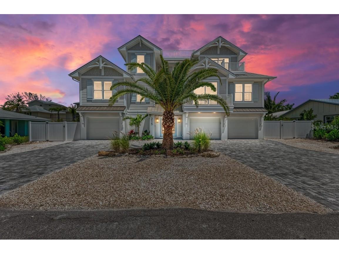 215 83rd Street Holmes Beach FL 34217 A4643754 image1