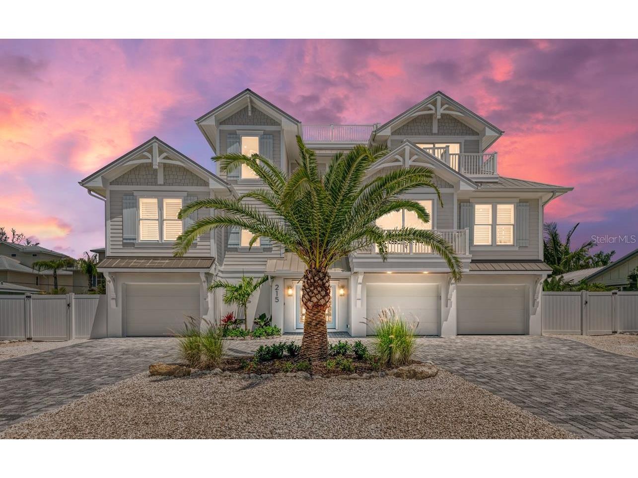 215 83rd Street Holmes Beach FL 34217 A4681928 image1