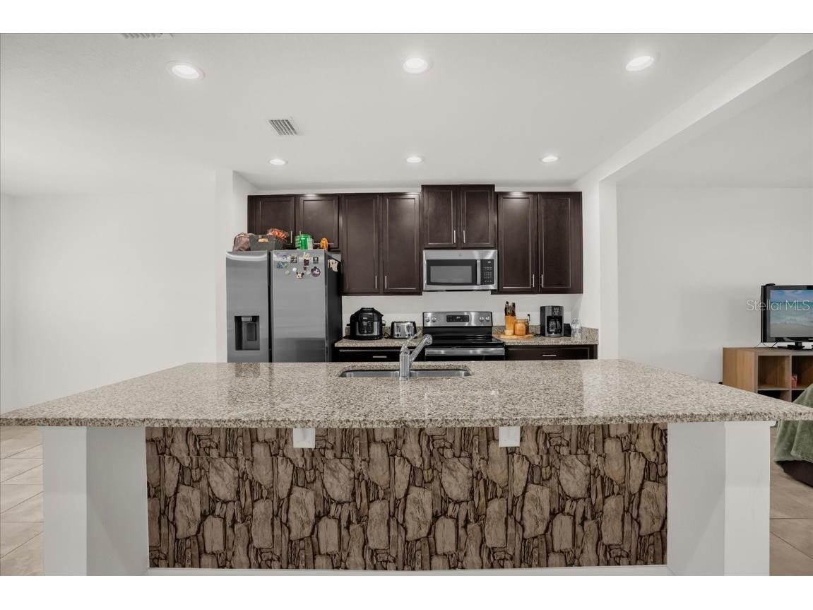 215 Annabelle Way Davenport FL 33837 S5134826 image5