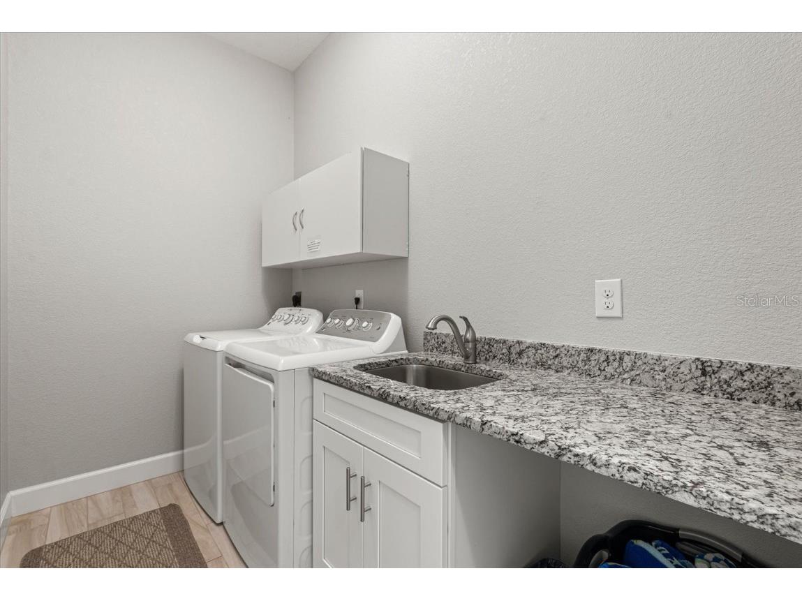 215 Antis Drive Rotonda West FL 33947 C7518107 image26