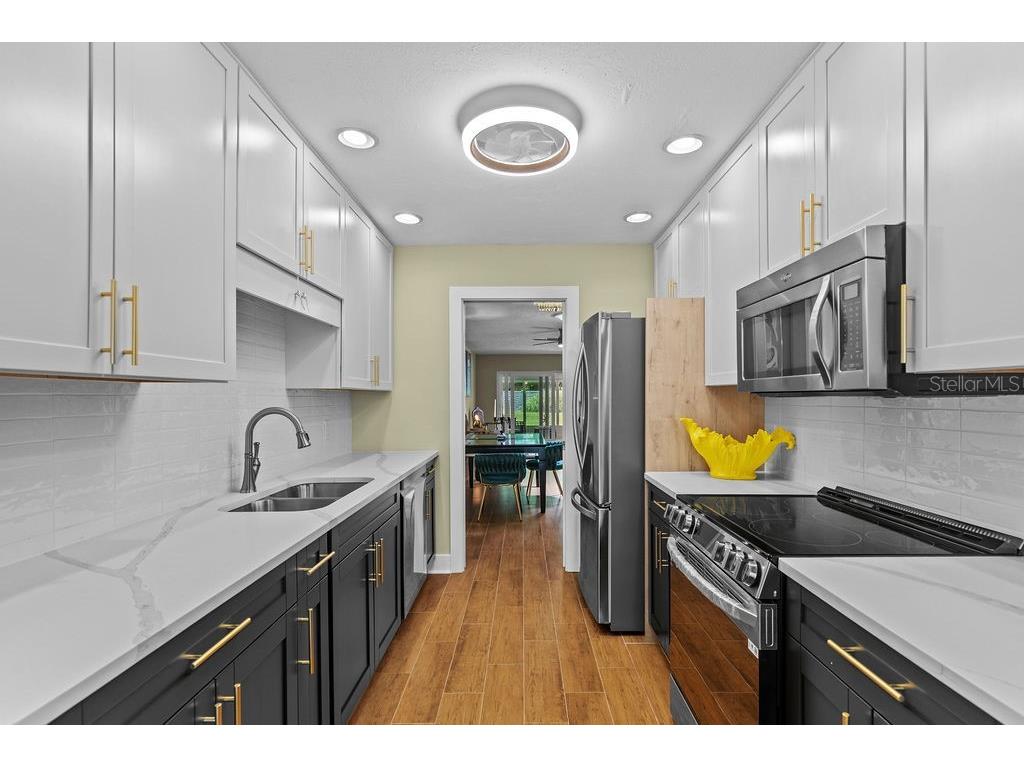 215 Boca Ciega Point Boulevard N #3 Saint Petersburg FL 33708 TB8519587 image12