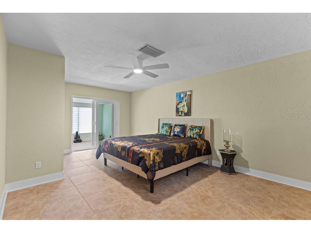 215 Boca Ciega Point Boulevard N #3 Saint Petersburg FL 33708 TB8519587 image33