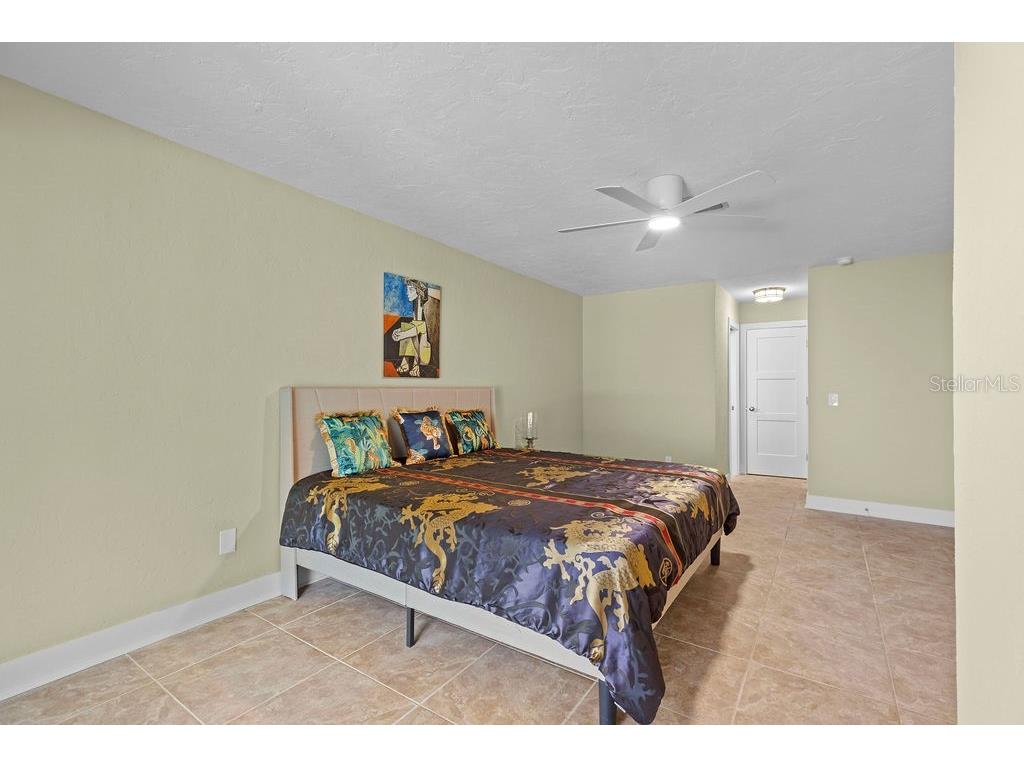 215 Boca Ciega Point Boulevard N #3 Saint Petersburg FL 33708 TB8519587 image34