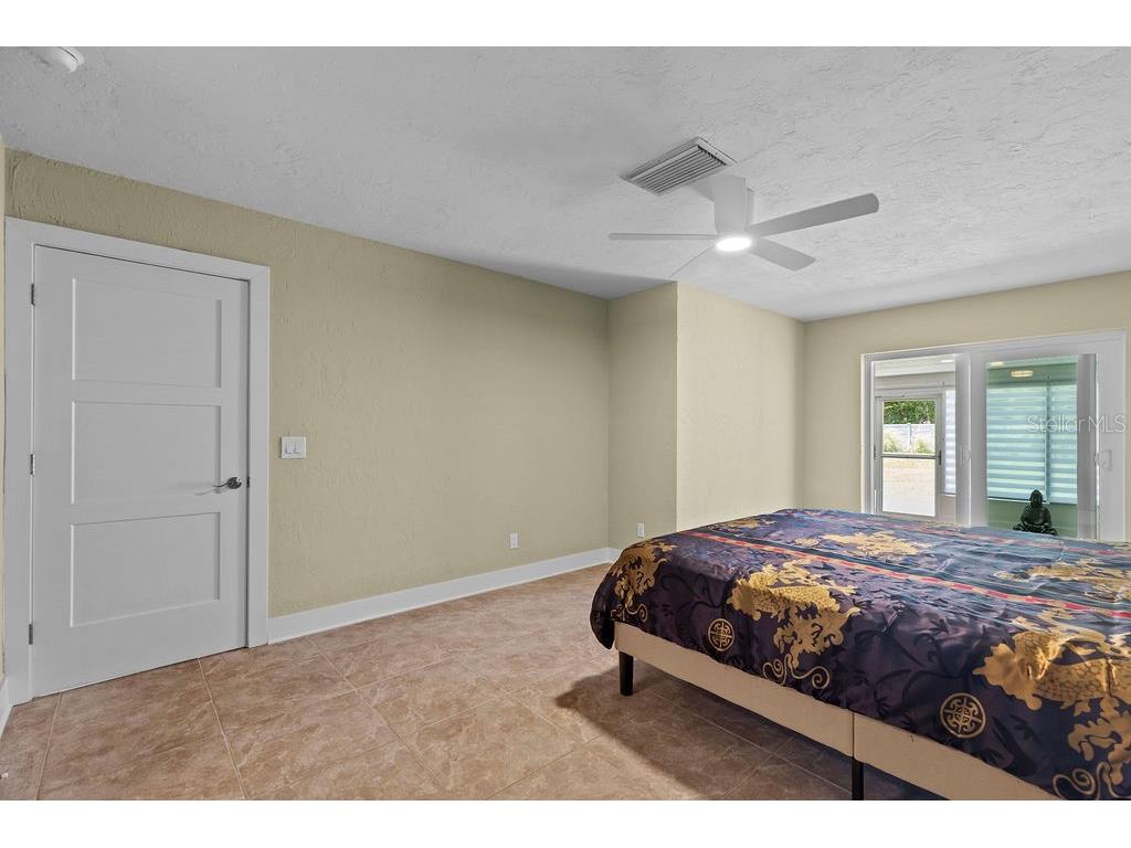 215 Boca Ciega Point Boulevard N #3 Saint Petersburg FL 33708 TB8519587 image35