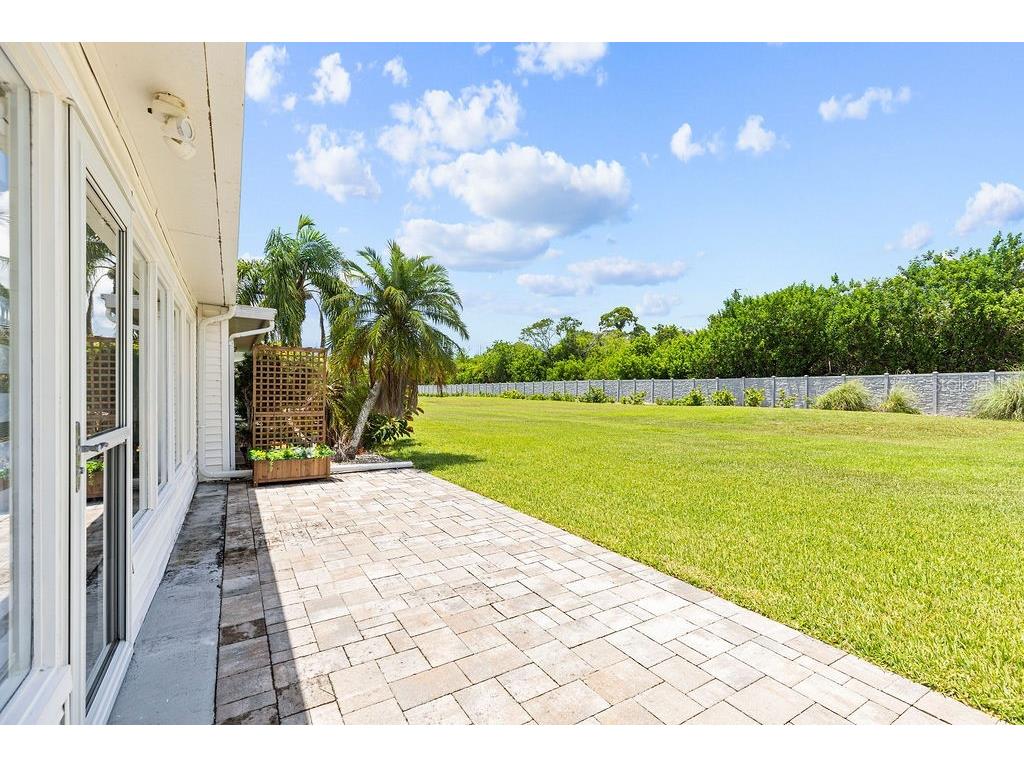 215 Boca Ciega Point Boulevard N #3 Saint Petersburg FL 33708 TB8519587 image43