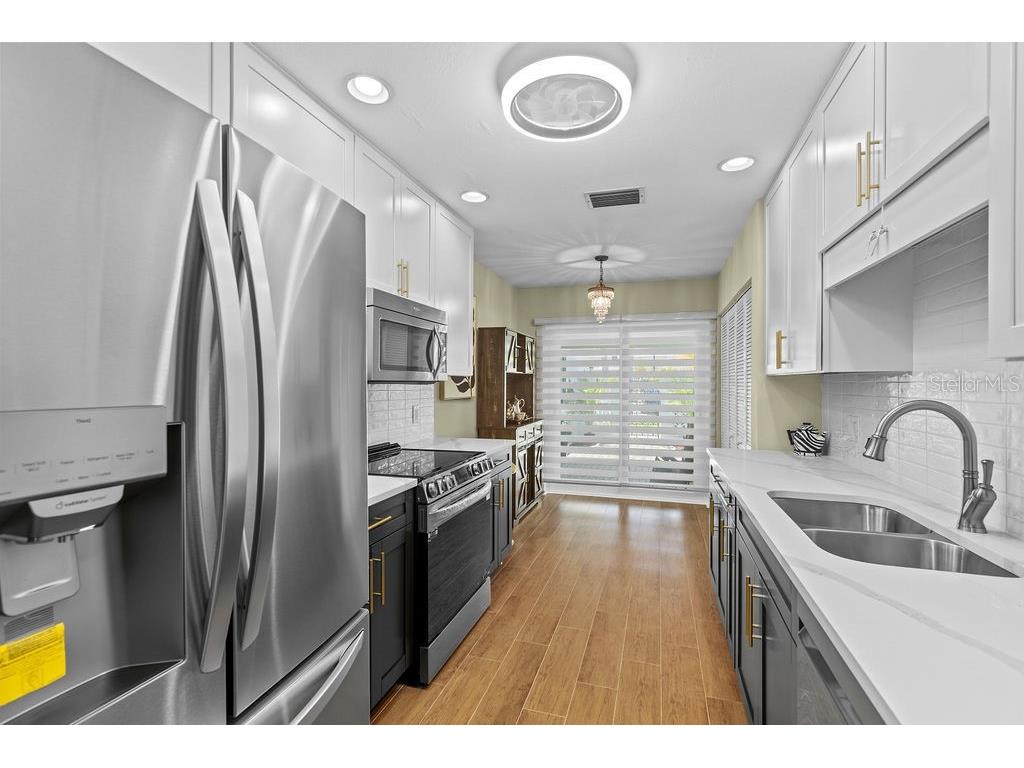 215 Boca Ciega Point Boulevard N #3 Saint Petersburg FL 33708 TB8519587 image9