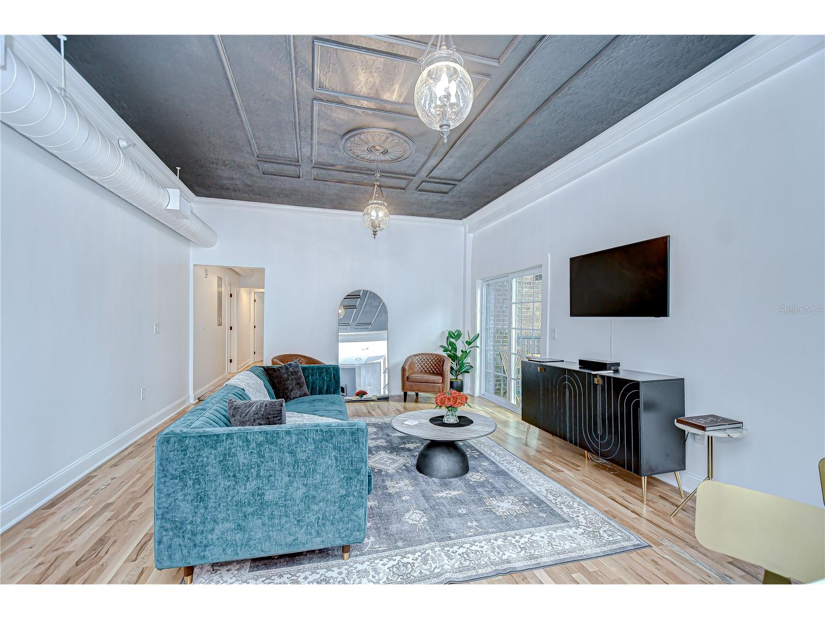 215 Central Avenue #2B Saint Petersburg FL 33701 TB8498463 image12