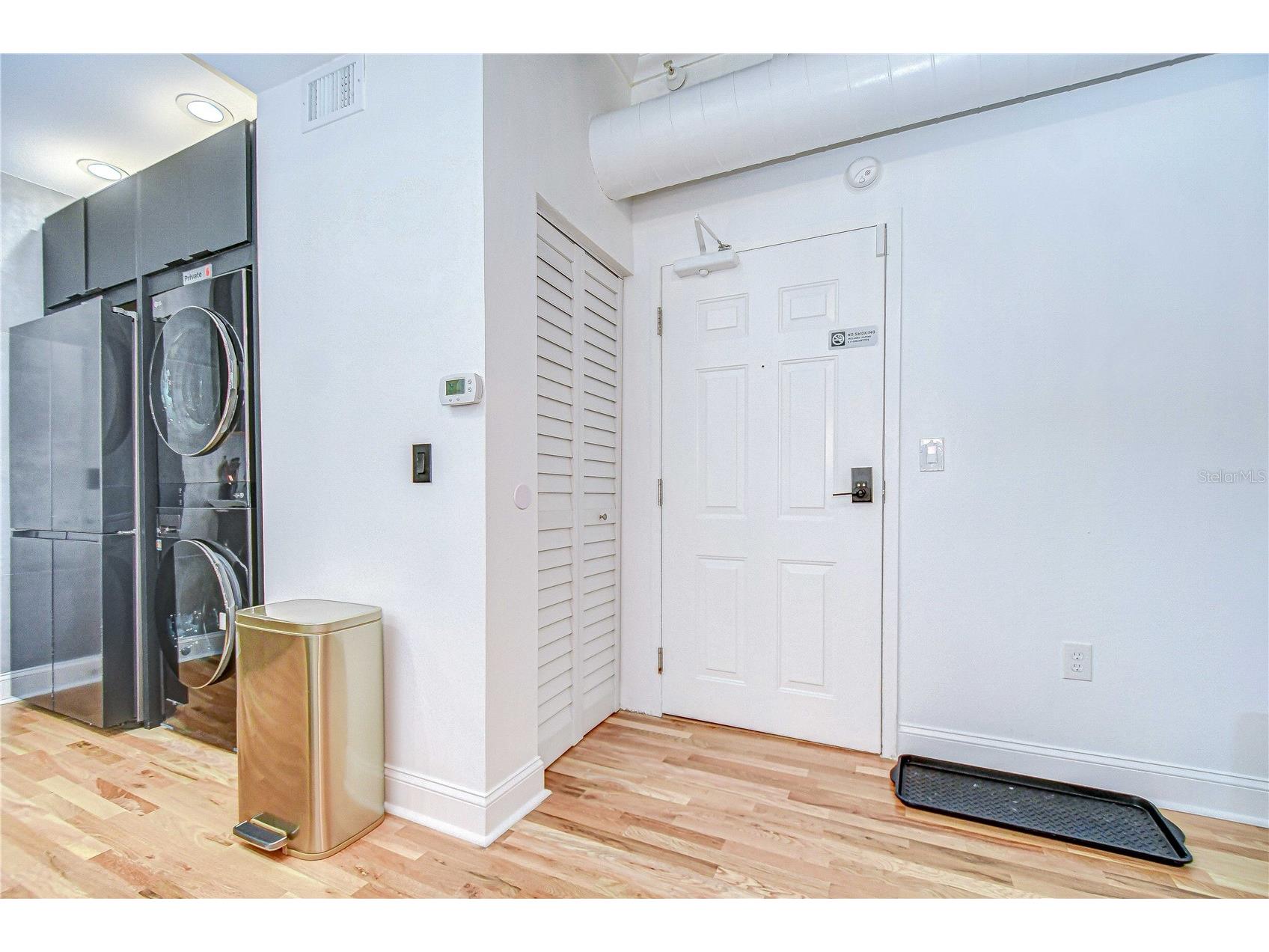 215 Central Avenue #2B Saint Petersburg FL 33701 TB8498463 image6