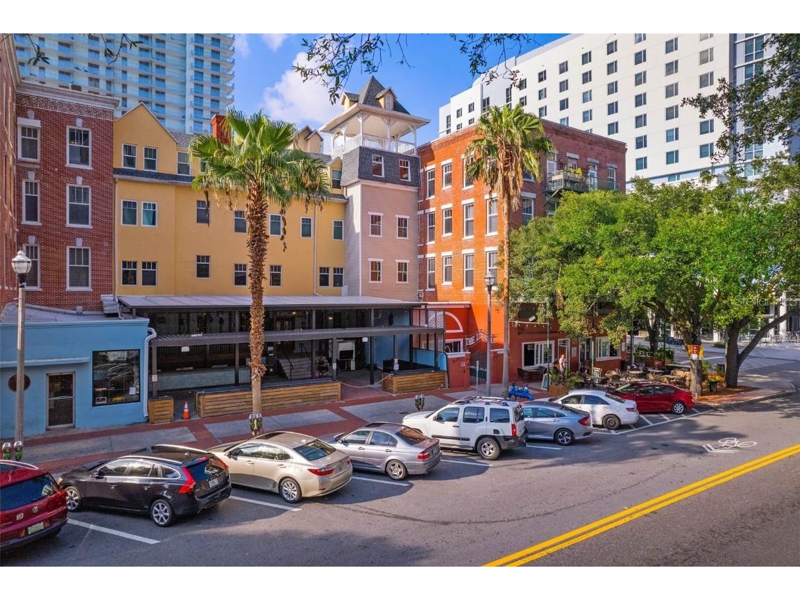 215 Central Avenue #2G Saint Petersburg FL 33701 U8205052 image1