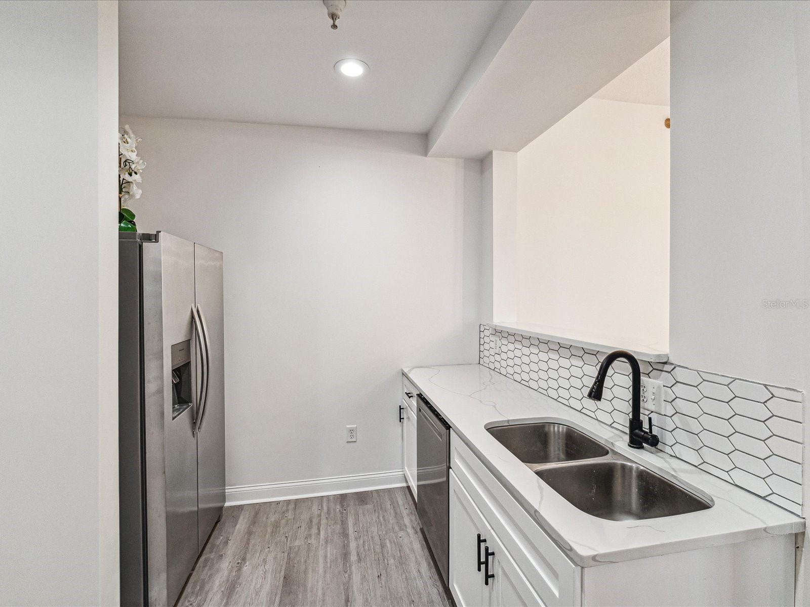 215 Central Avenue #3F Saint Petersburg FL 33701 TB8505968 image10