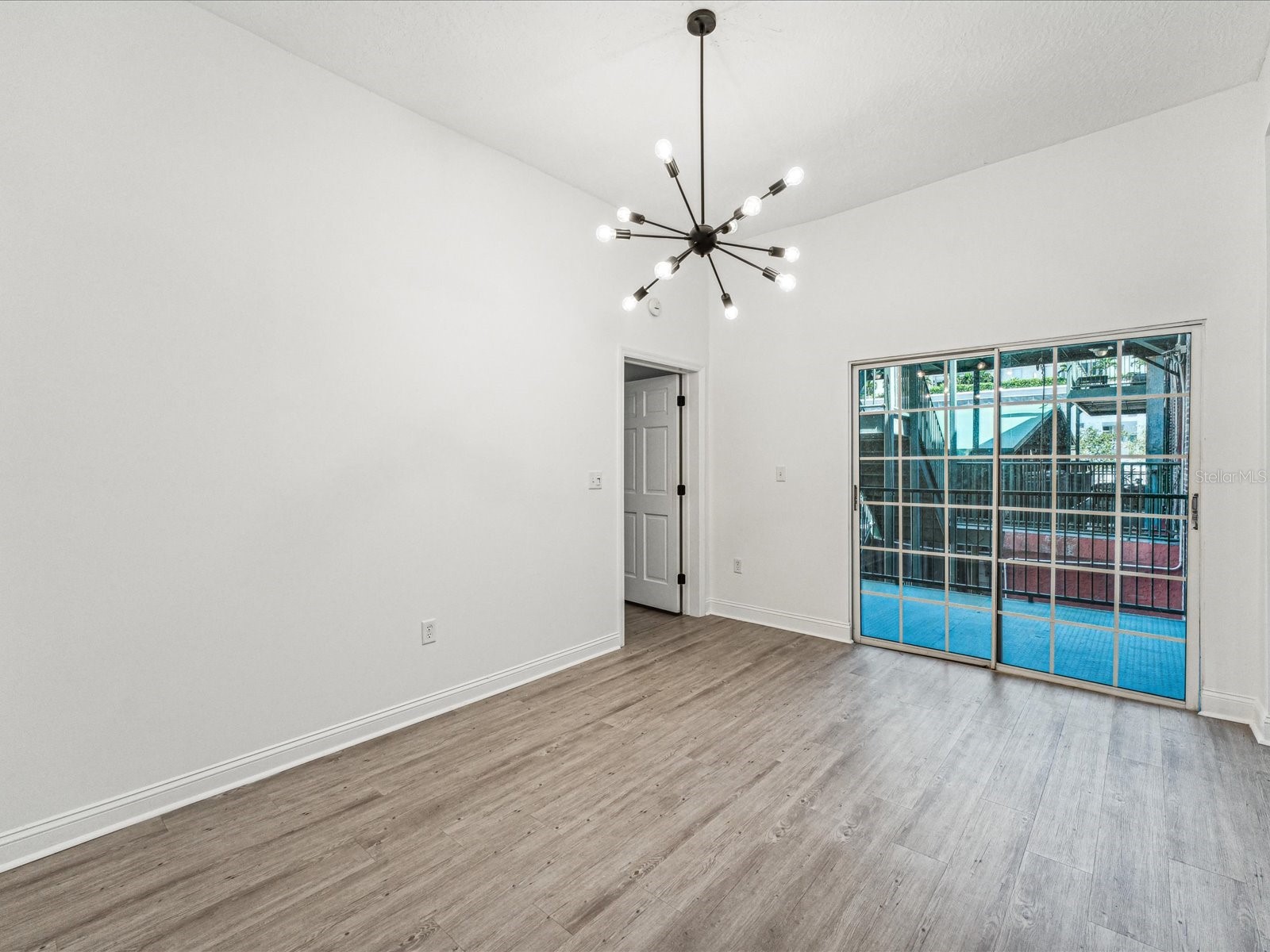 215 Central Avenue #3F Saint Petersburg FL 33701 TB8505968 image8