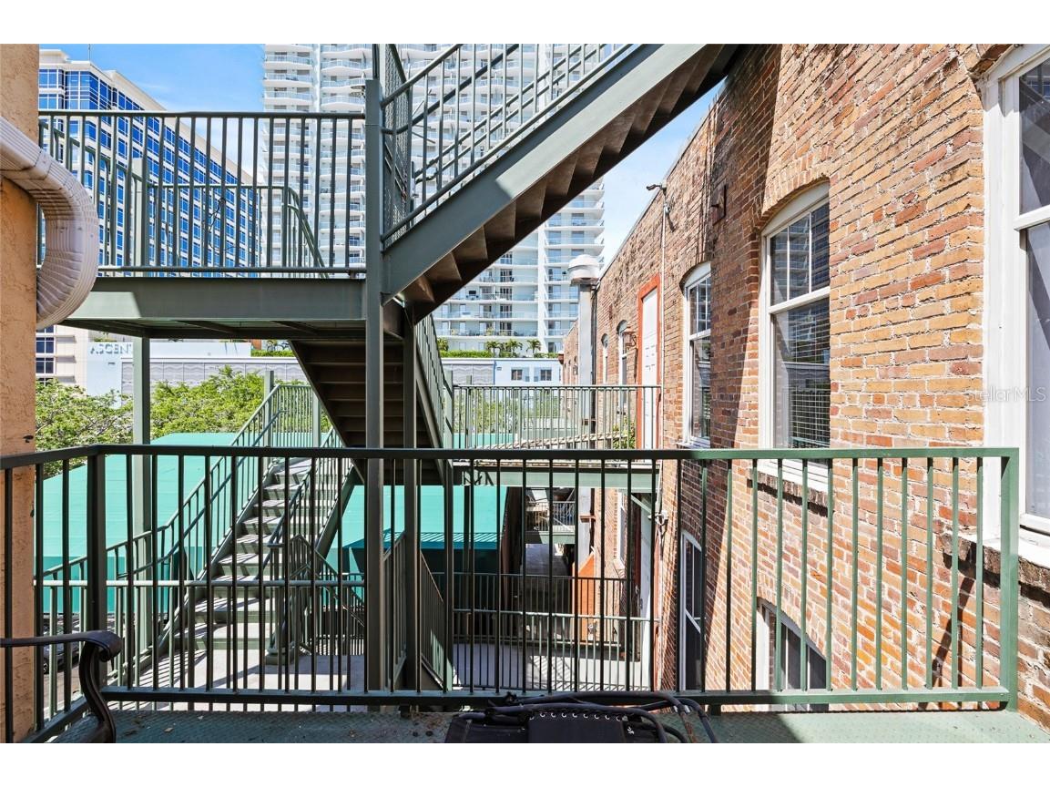 215 Central Avenue #4F Saint Petersburg FL 33701 TB8400529 image15