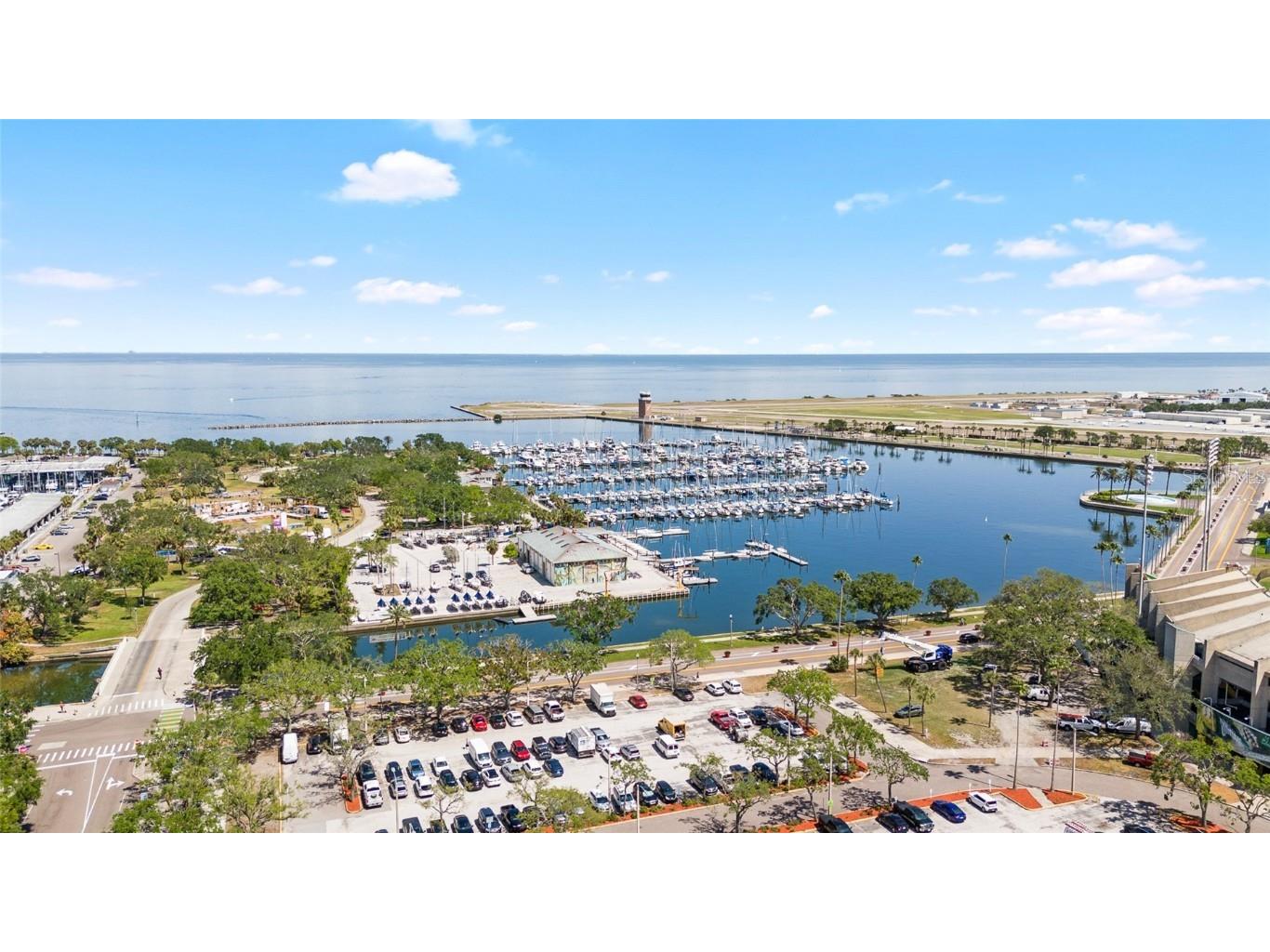 215 Central Avenue #4F Saint Petersburg FL 33701 TB8400529 image26