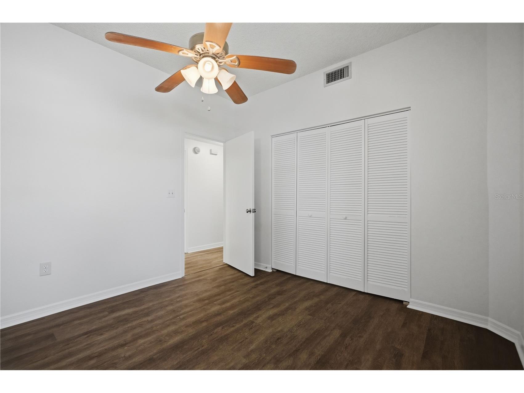 215 Clays Trail Oldsmar FL 34677 TB8525574 image12