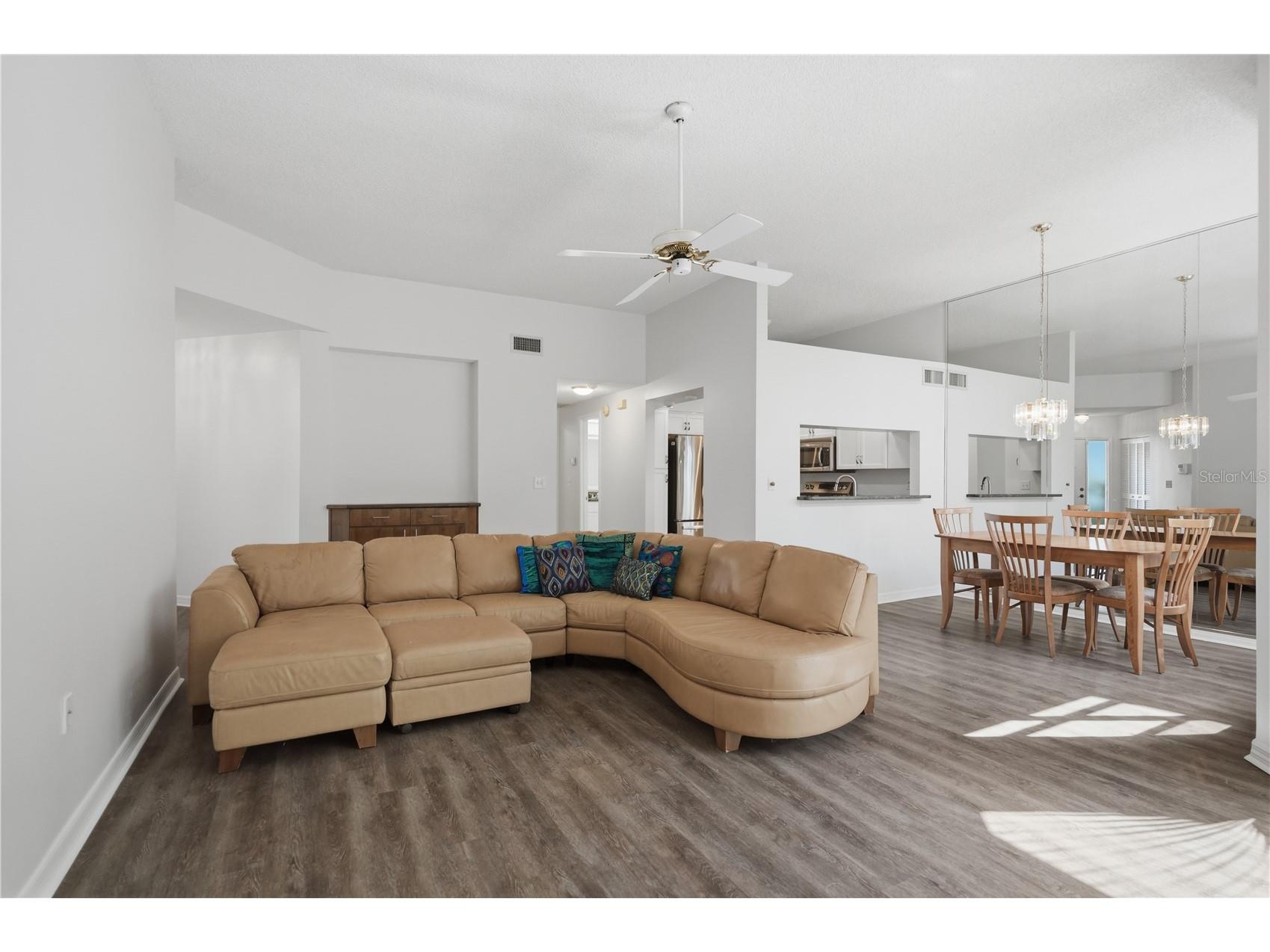 215 Clays Trail Oldsmar FL 34677 TB8525574 image4