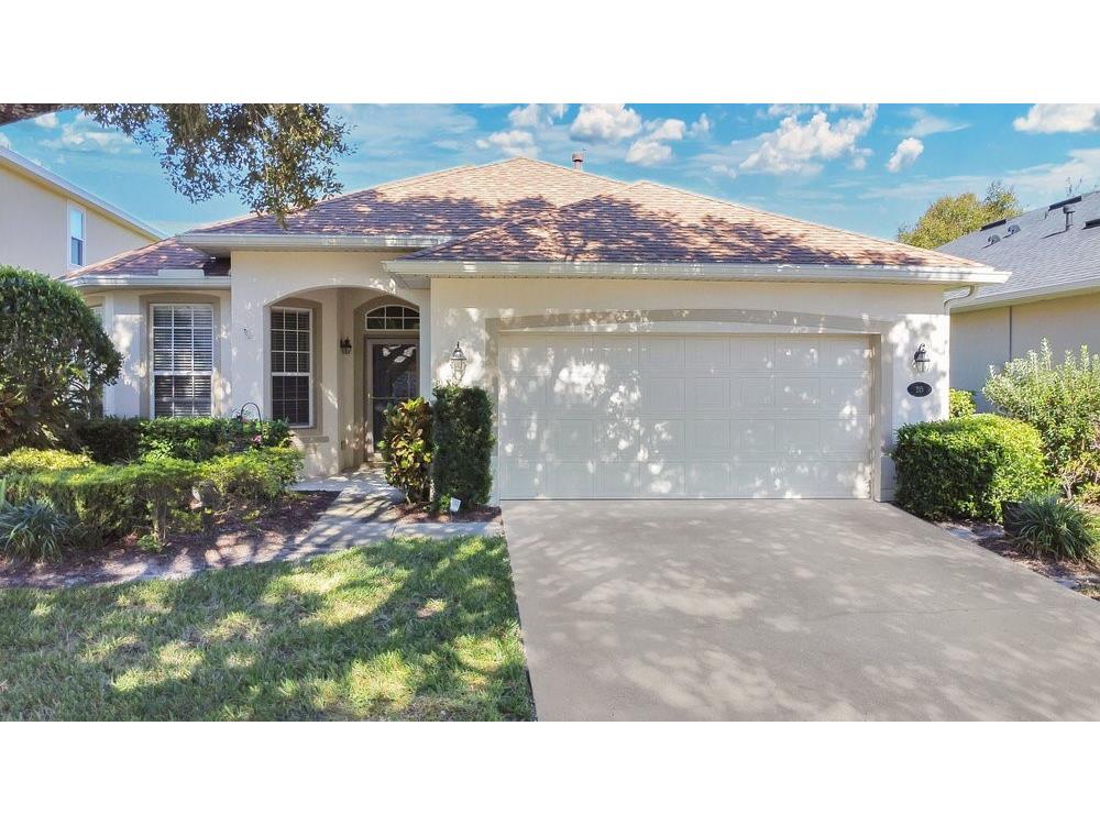 215 Coleton Lane Deland FL 32724 V4945649 image1