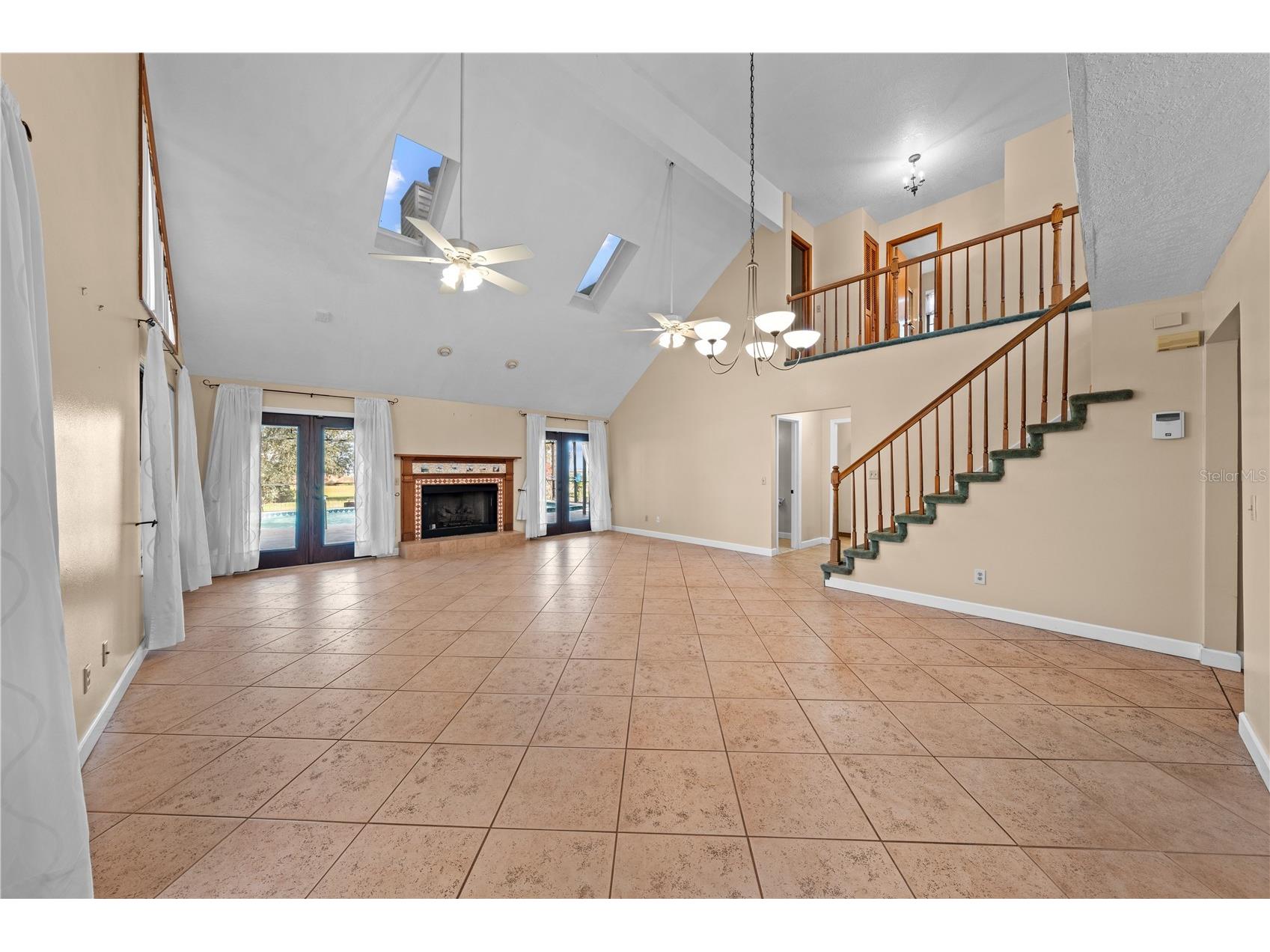 215 E Lake Shore Boulevard Kissimmee FL 34744 - EAST LAKE TOHO O6369181 image12