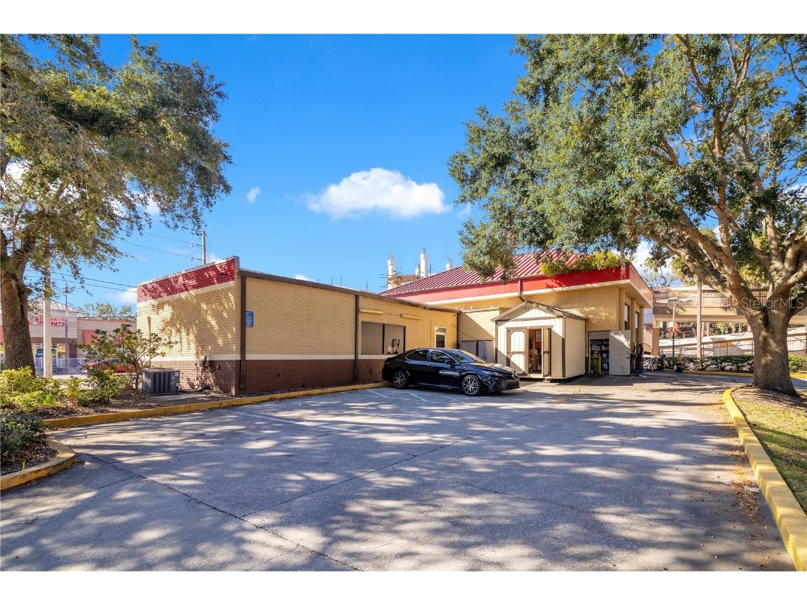 215 E Main Street Apopka FL 32703 O6368727 image8