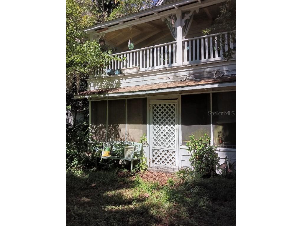 215 Edgewood Avenue Crescent City FL 32112 - Crescent V4930442 image1