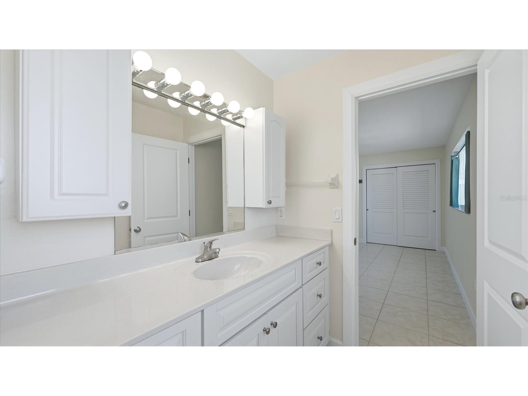 215 Fair Winds Drive #215 Nokomis FL 34275 N6143484 image14