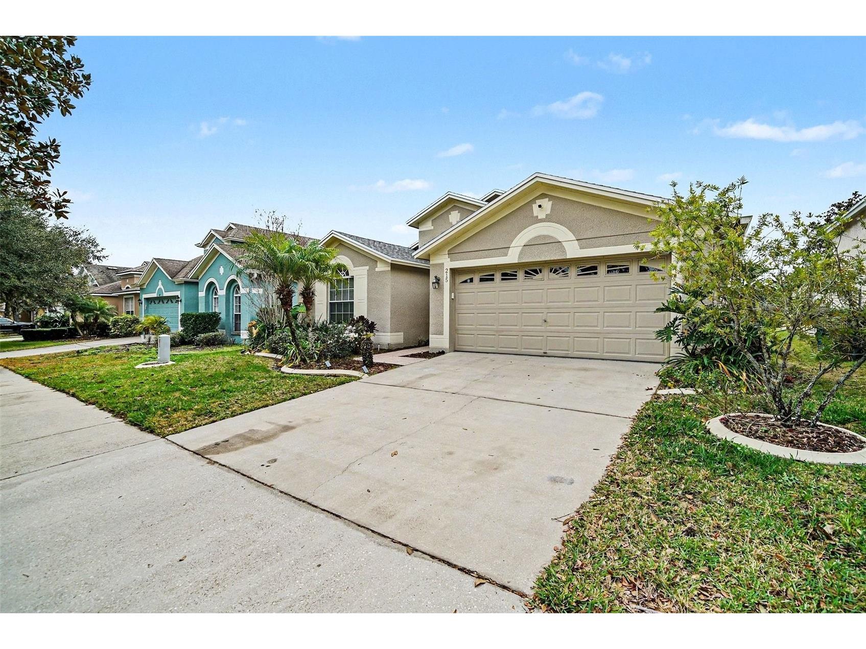 215 Fern Gulley Drive Seffner FL 33584 TB8469407 image1