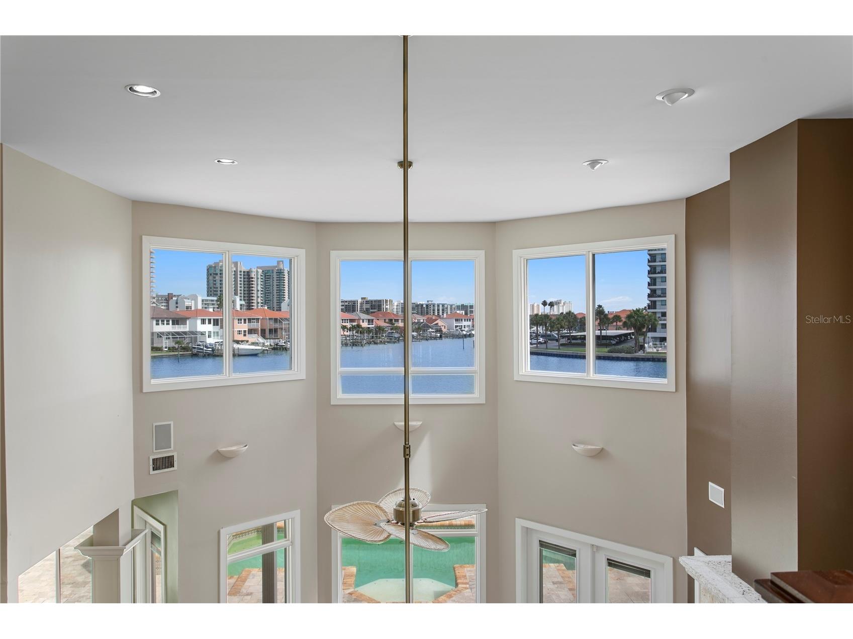 215 Harrison Avenue Belleair Beach FL 33786 - CLEARWATER HARBOR TB8502384 image30