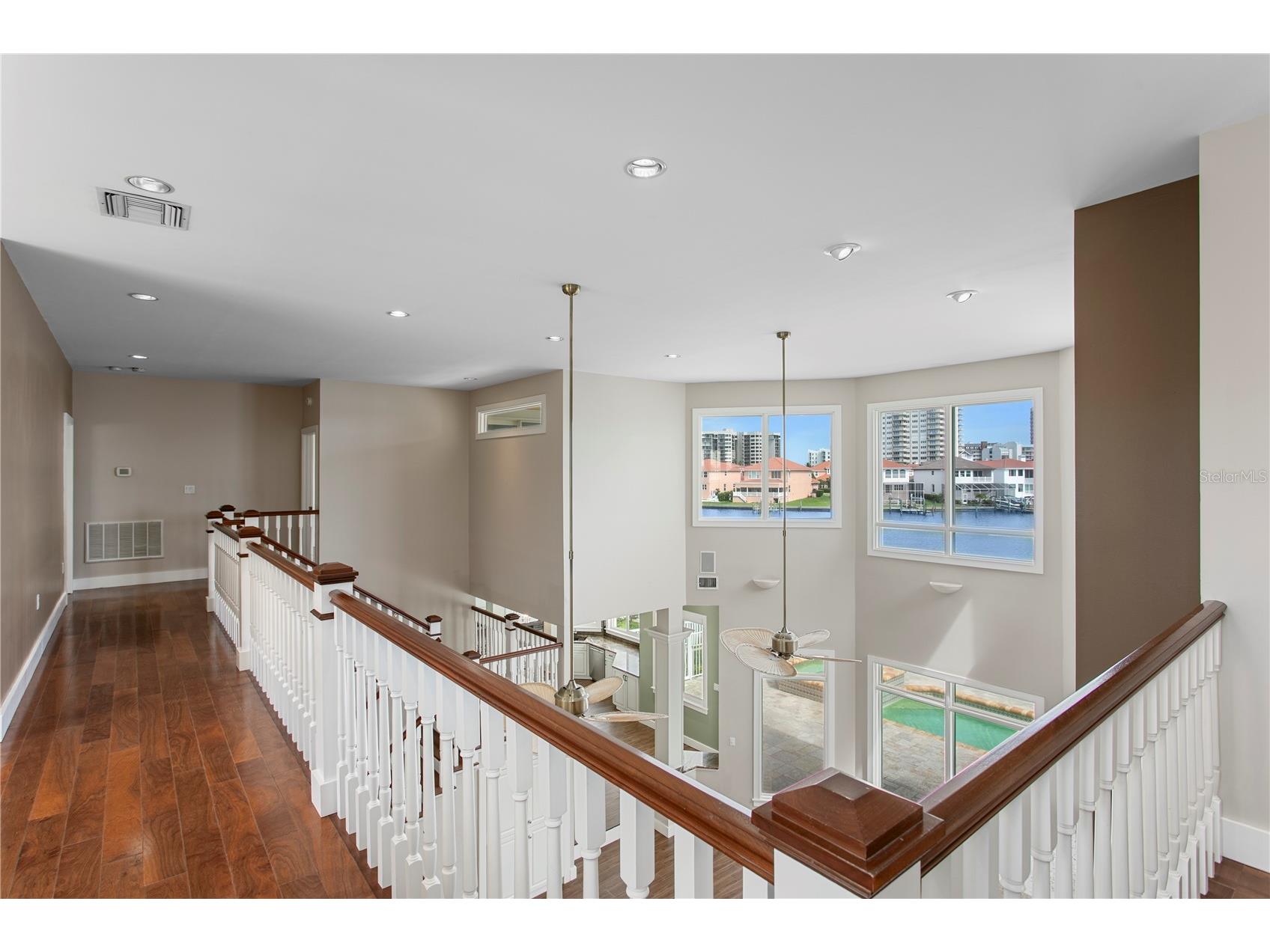 215 Harrison Avenue Belleair Beach FL 33786 - CLEARWATER HARBOR TB8502384 image31
