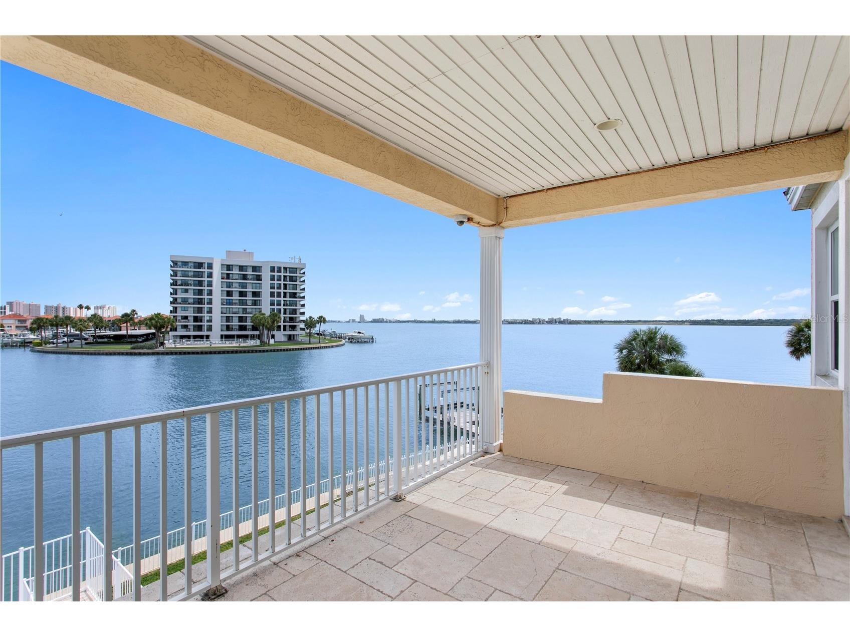 215 Harrison Avenue Belleair Beach FL 33786 - CLEARWATER HARBOR TB8502384 image38
