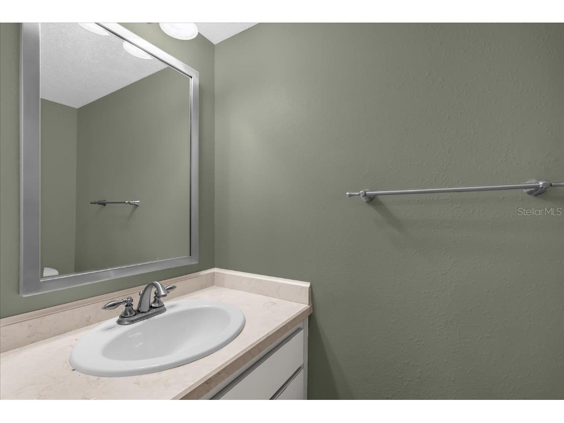 215 Heron Bay Circle Lake Mary FL 32746 V4945526 image14