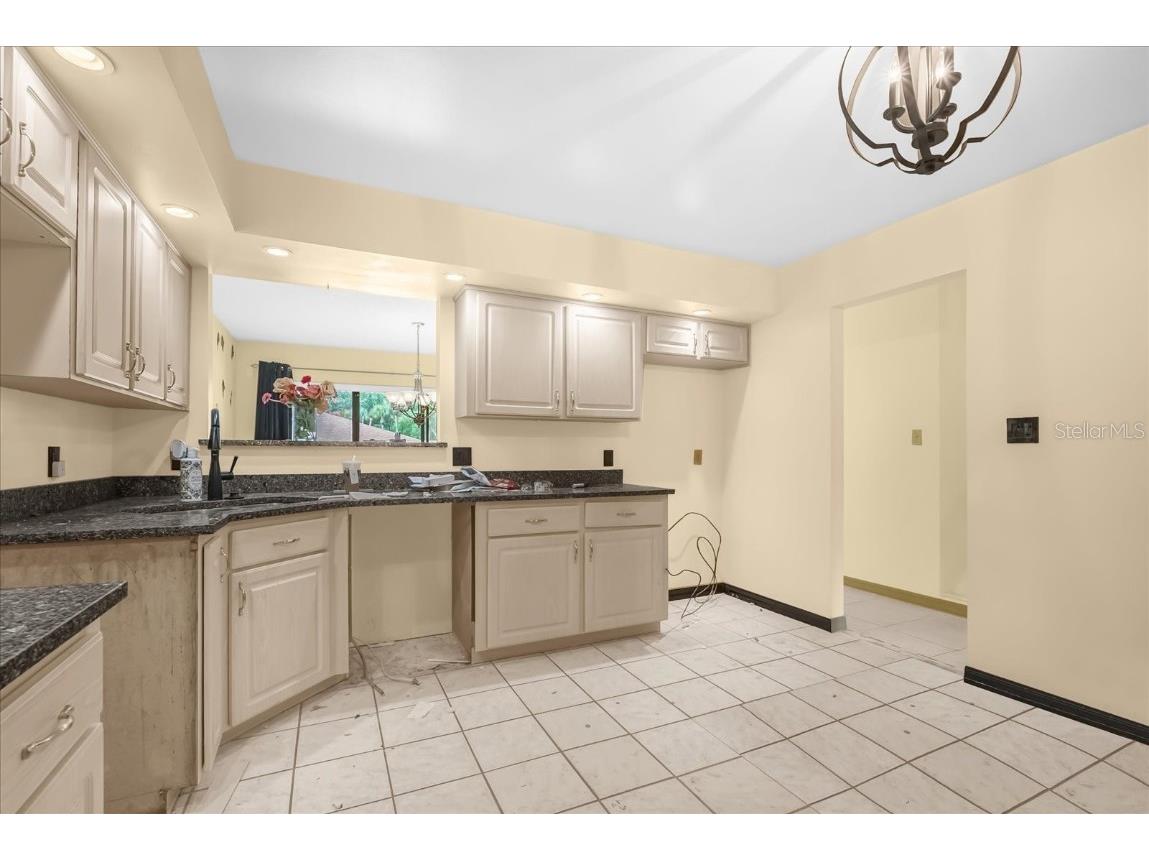 215 Heron Bay Circle Lake Mary FL 32746 V4945526 image3