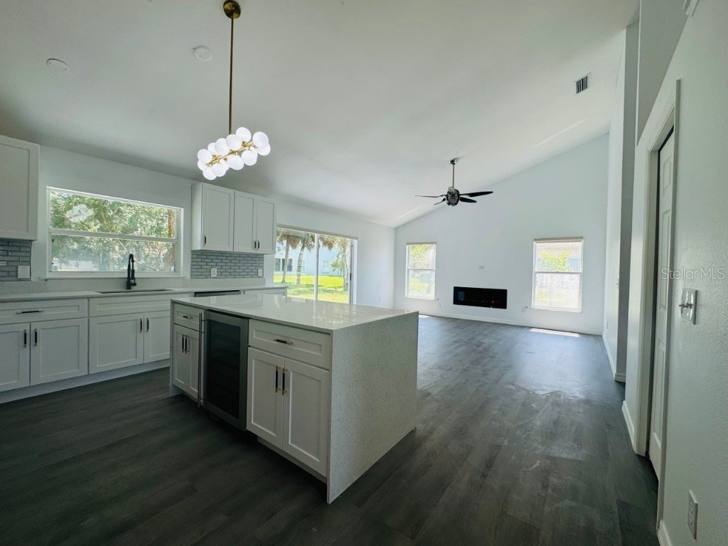 215 Hollowbrook Circle Daytona Beach FL 32114 O6312909 image8