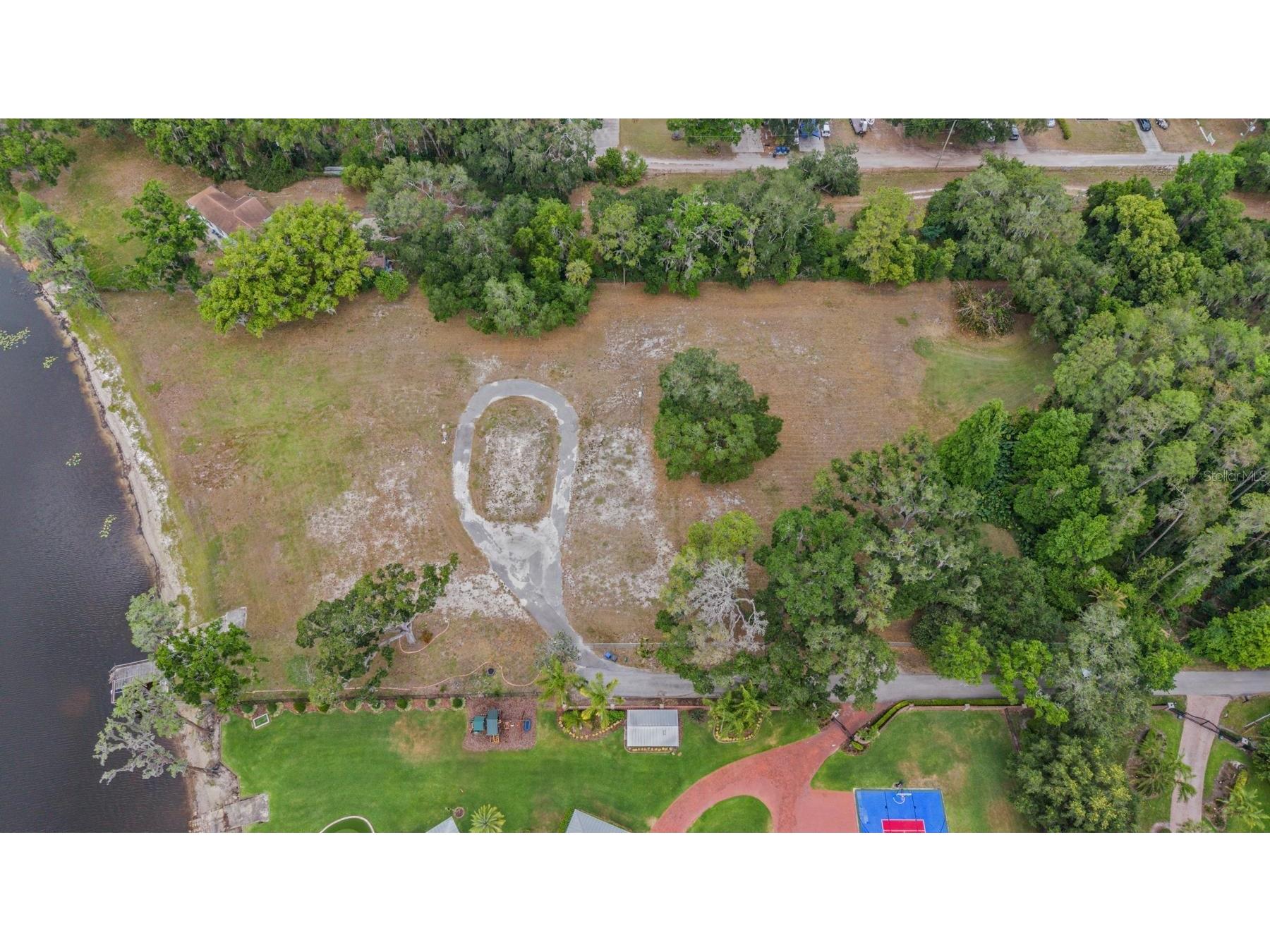 215 Lake Brant Drive Lutz FL 33548 - LAKE BRANT TB8503793 image3