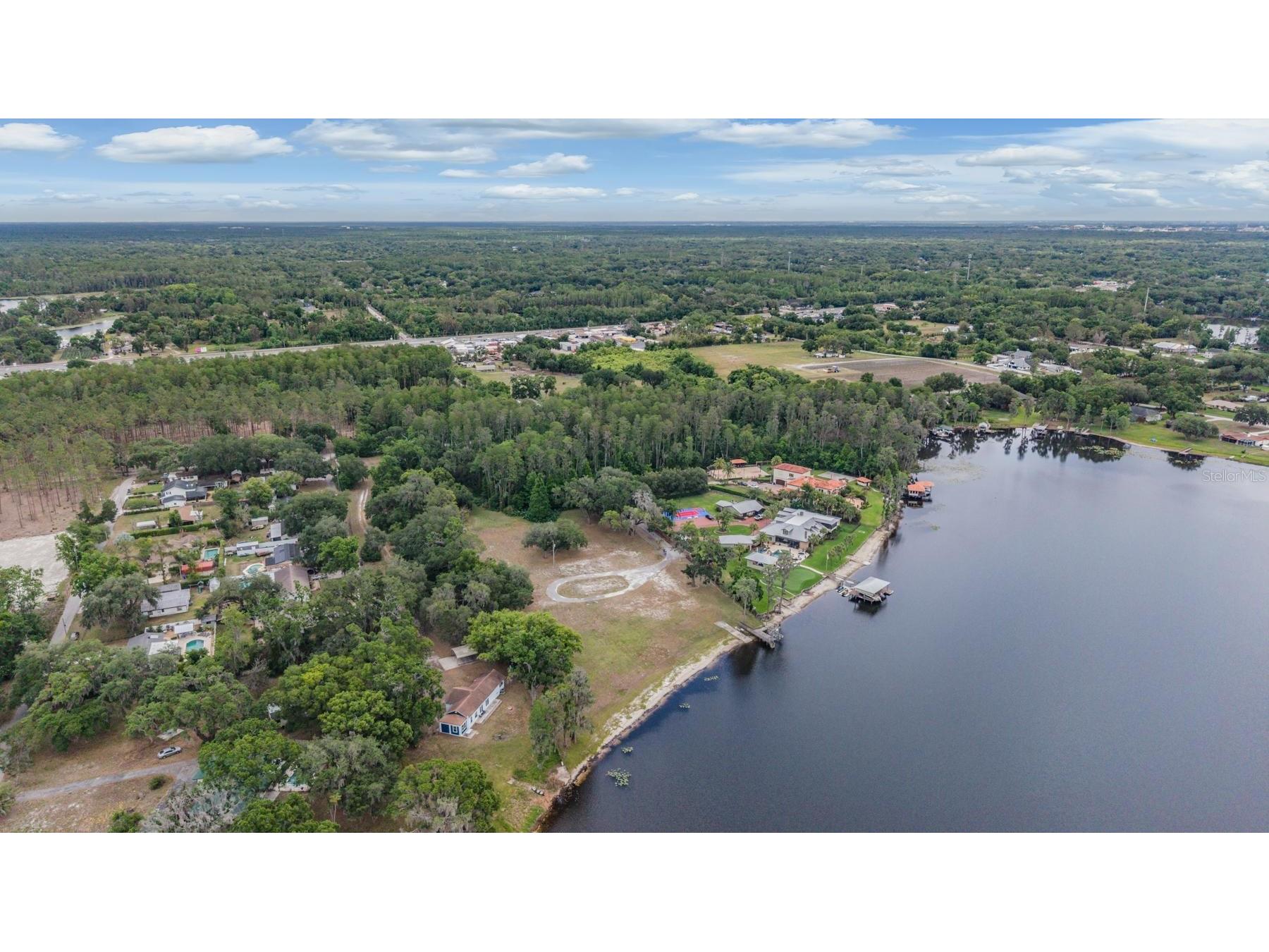 215 Lake Brant Drive Lutz FL 33548 - LAKE BRANT TB8503793 image4