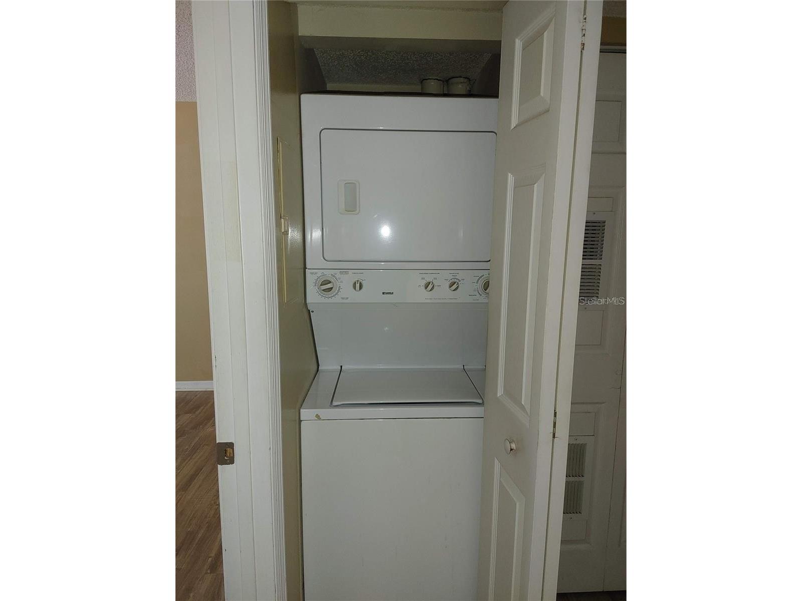 215 Lake Brook Circle #204 Brandon FL 33511 TB8463289 image8