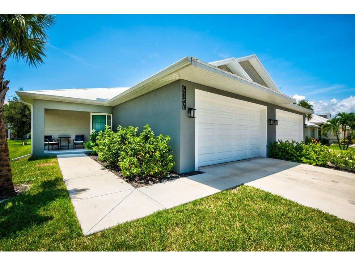 215 Lewis Circle #111 Punta Gorda FL 33950 C7447255 image1
