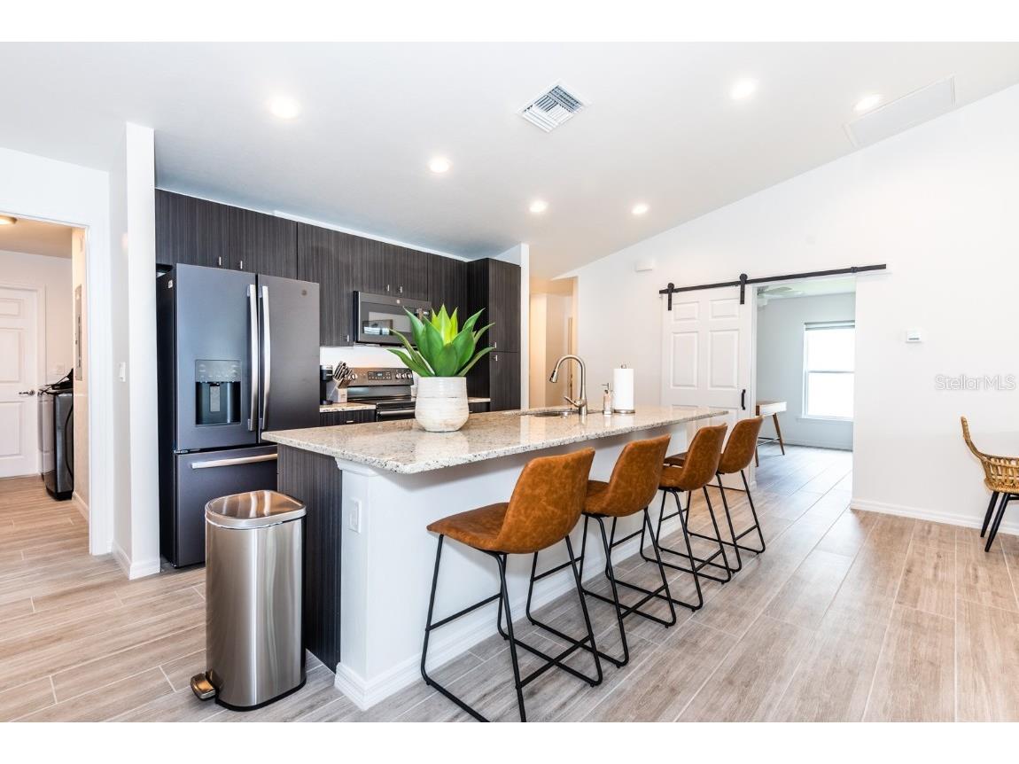 215 Lewis Circle #111 Punta Gorda FL 33950 C7447255 image11