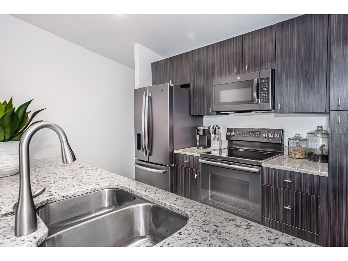 215 Lewis Circle #111 Punta Gorda FL 33950 C7447255 image13