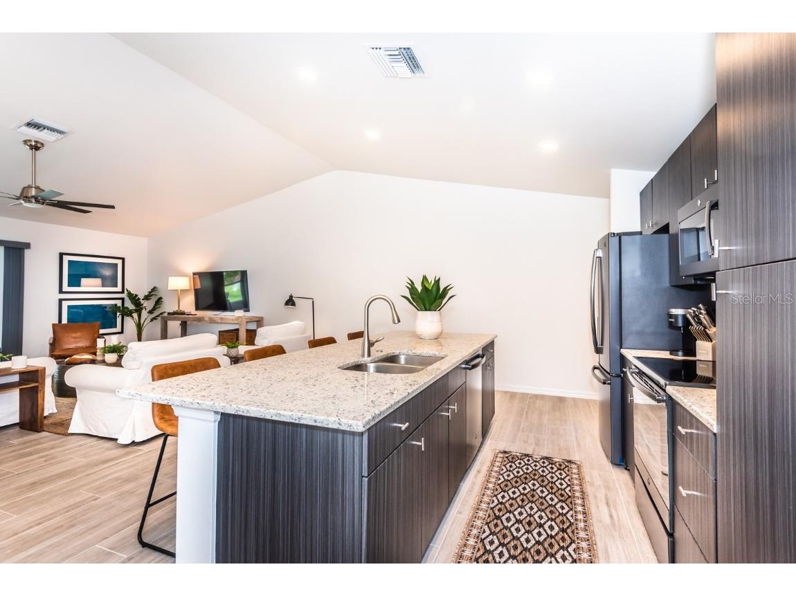 215 Lewis Circle #111 Punta Gorda FL 33950 C7447255 image14