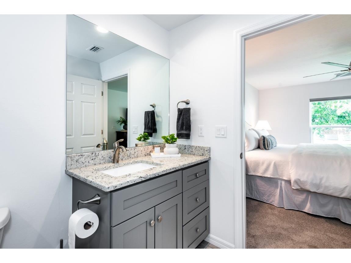 215 Lewis Circle #111 Punta Gorda FL 33950 C7447255 image35