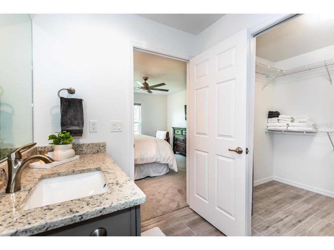 215 Lewis Circle #111 Punta Gorda FL 33950 C7447255 image38