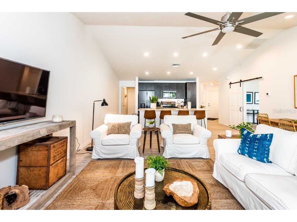 215 Lewis Circle #111 Punta Gorda FL 33950 C7447255 image7