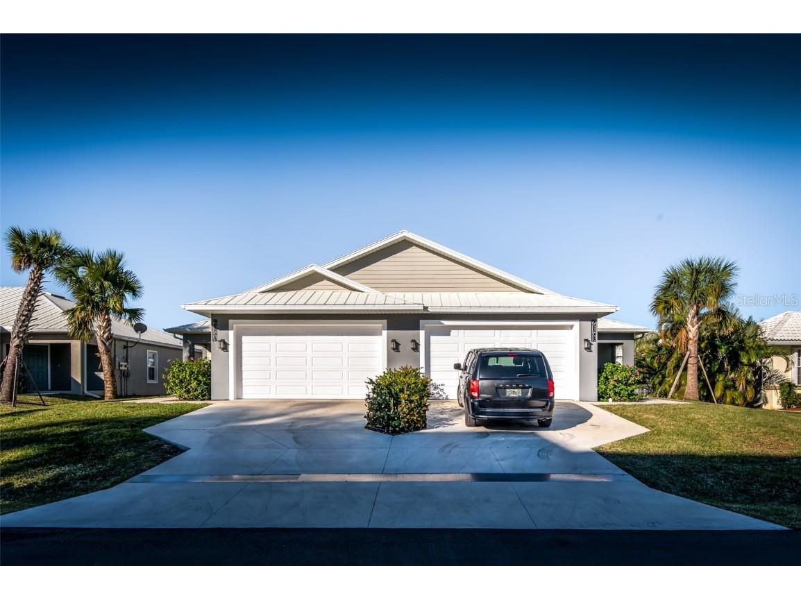 215 Lewis Circle #112 Punta Gorda FL 33950 C7454919 image1